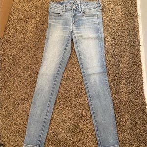 American eagle jeans, fit small size 4